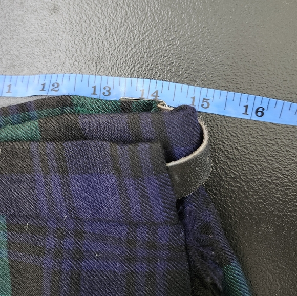 Kilted Skirt - Brooks Brothers Night Watch Tartan Kilt - 30 inch length - Picture 13 of 14